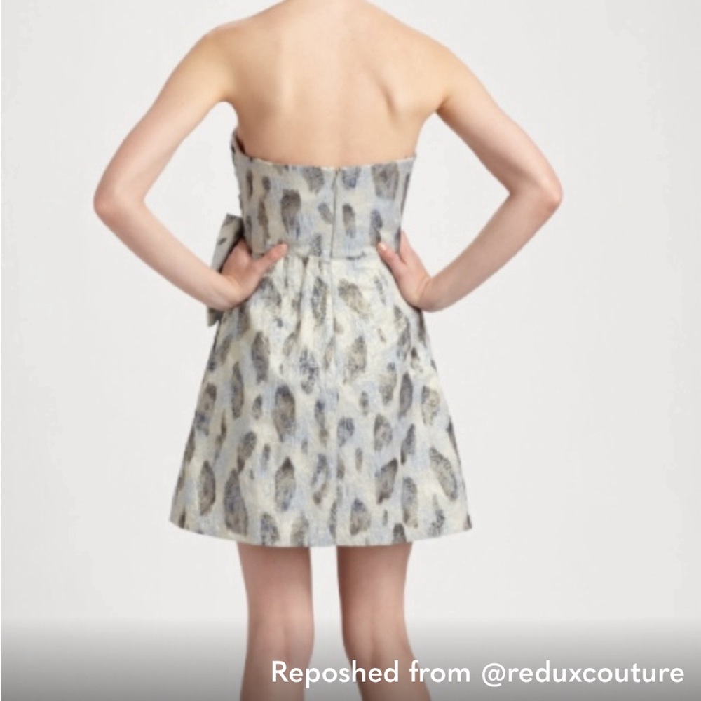 Loved this dress!! Always got tons of compliments! Reposhing from @reduxcouture. - Picture 2 of 4
